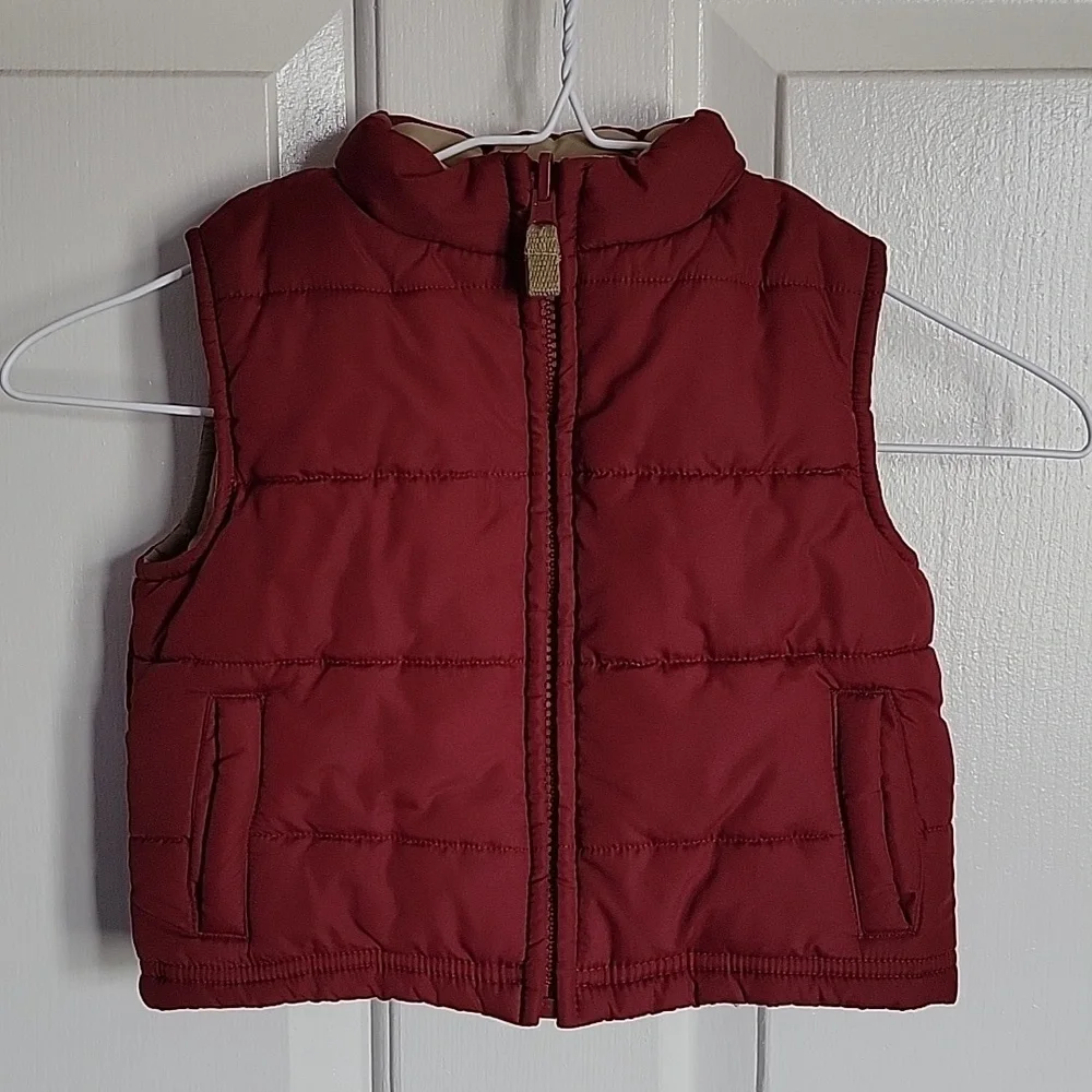 Gymboree boys winter vest, burgundy, 12-18 months.